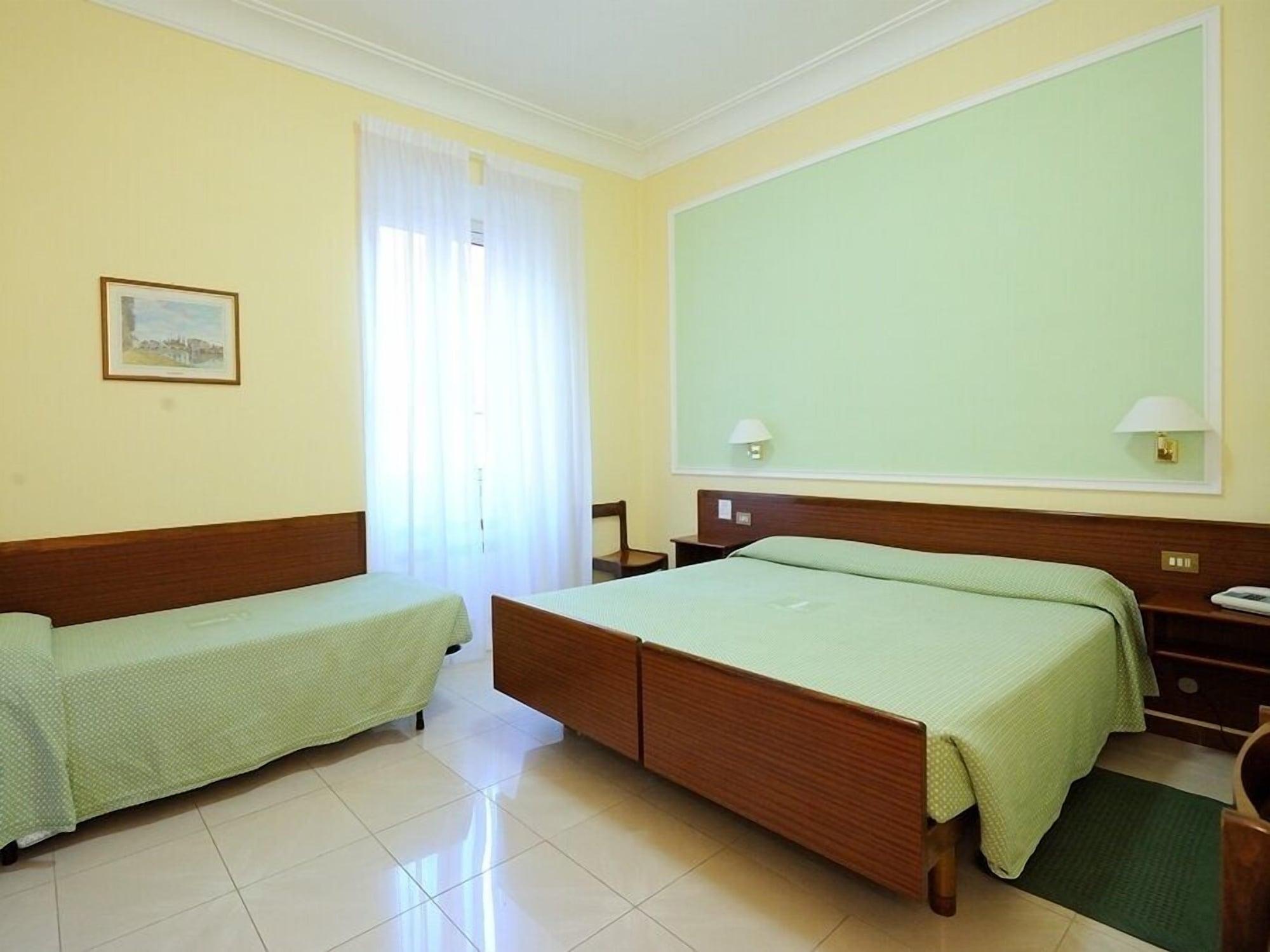 Igea Hotel 3*
